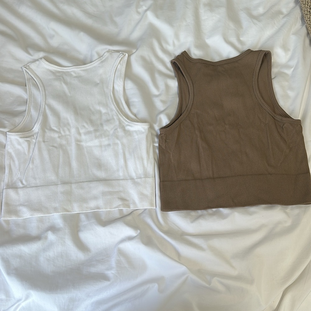 Basic Tank Pair - Picture 2 of 2